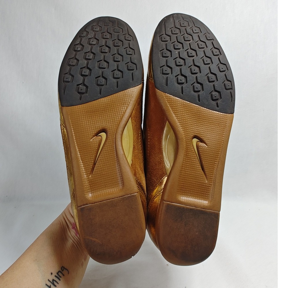 Nike Sprint Sister Sneakers Gold Brown Suede Metallic Low Top 314448-221 6.5 - Picture 9 of 9